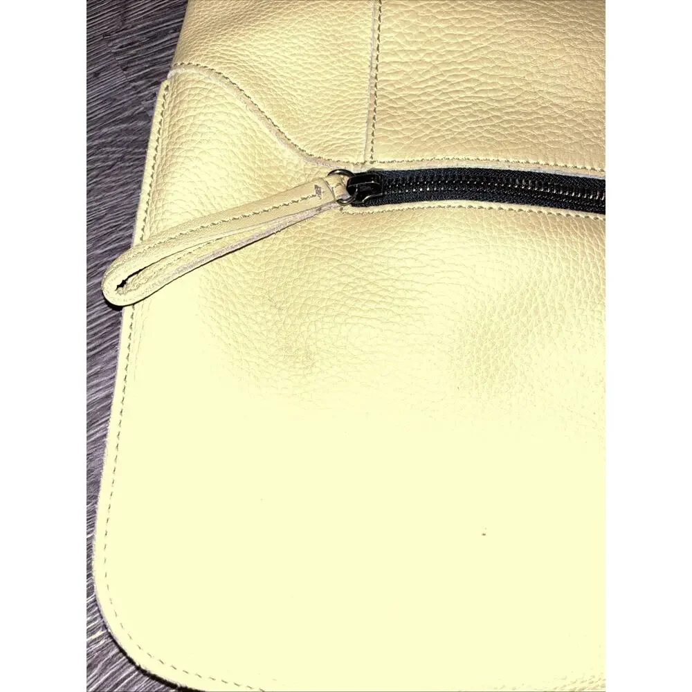 Tusk pebbled leather
